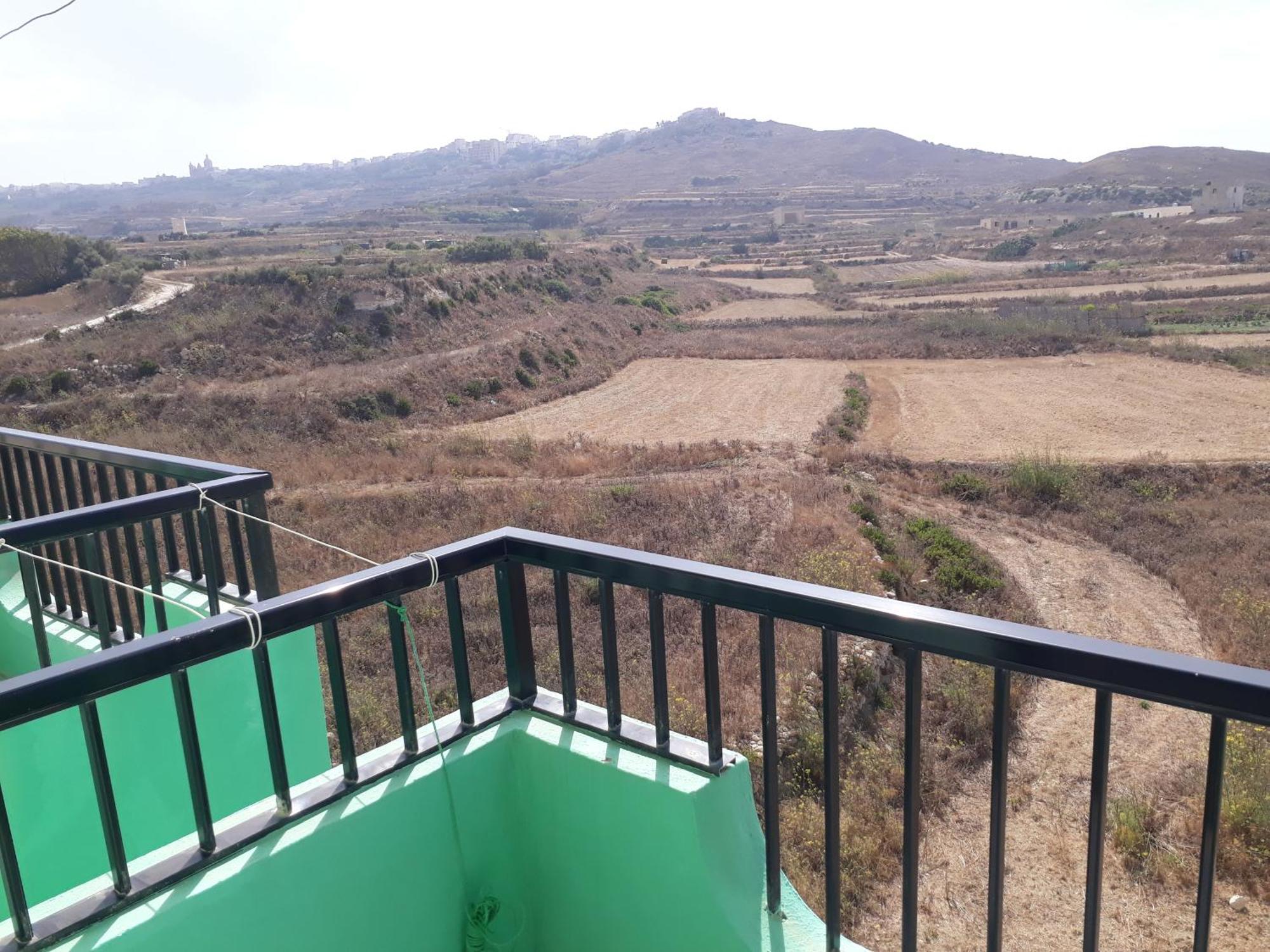 Diamonds Country-view Apartment Marsalforn
